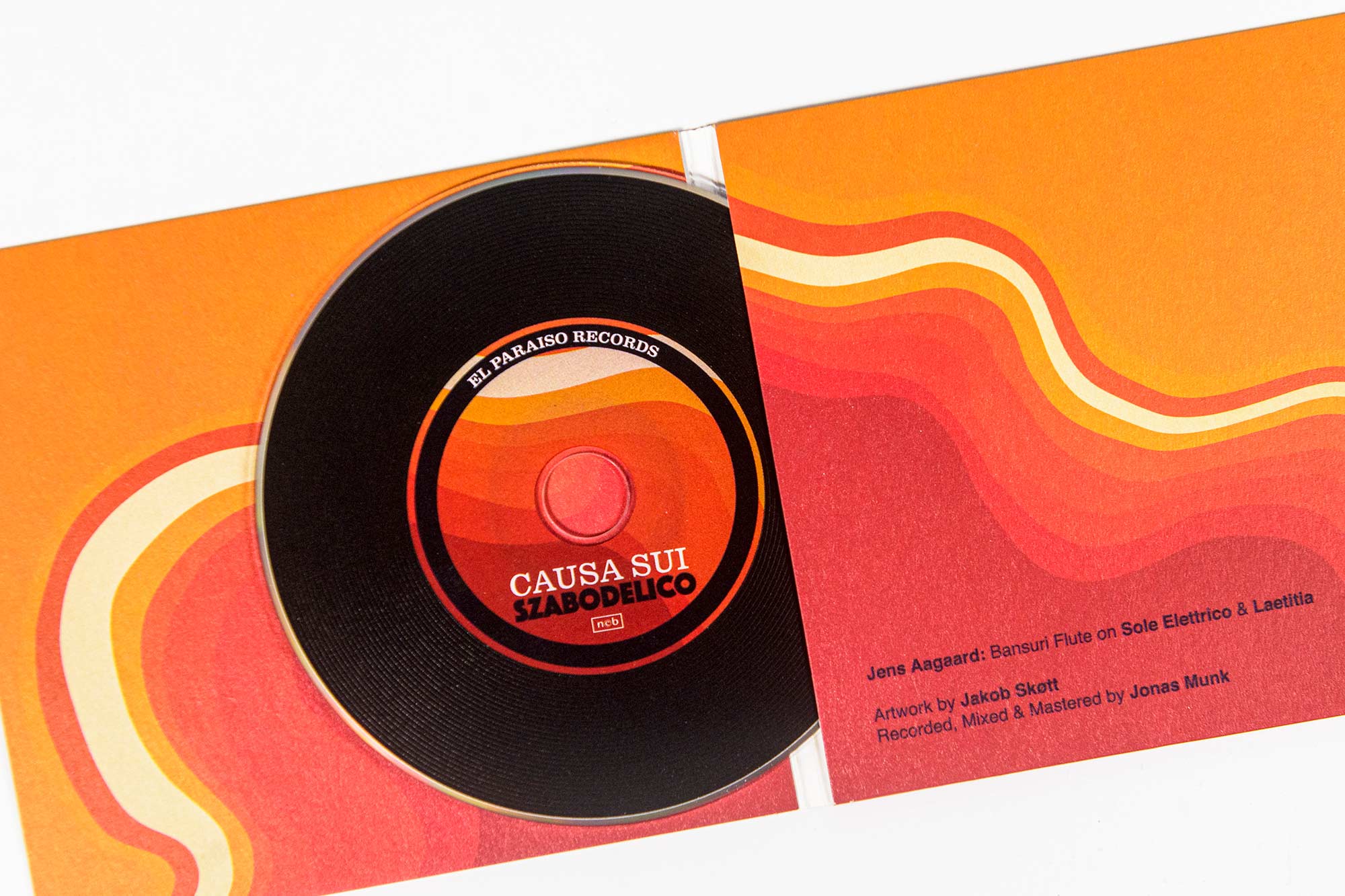 CD in 4 page digisleeve - Causu Sui