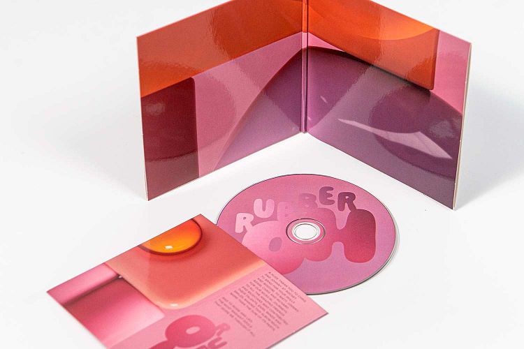 Vinyl-style CD Digisleeve with remus spine