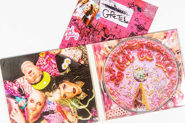 4 page Digipak with booklet